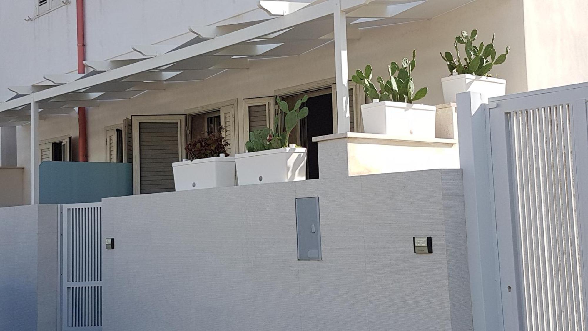 Open Space Studio Flat Torre dell'Orso Esterno foto