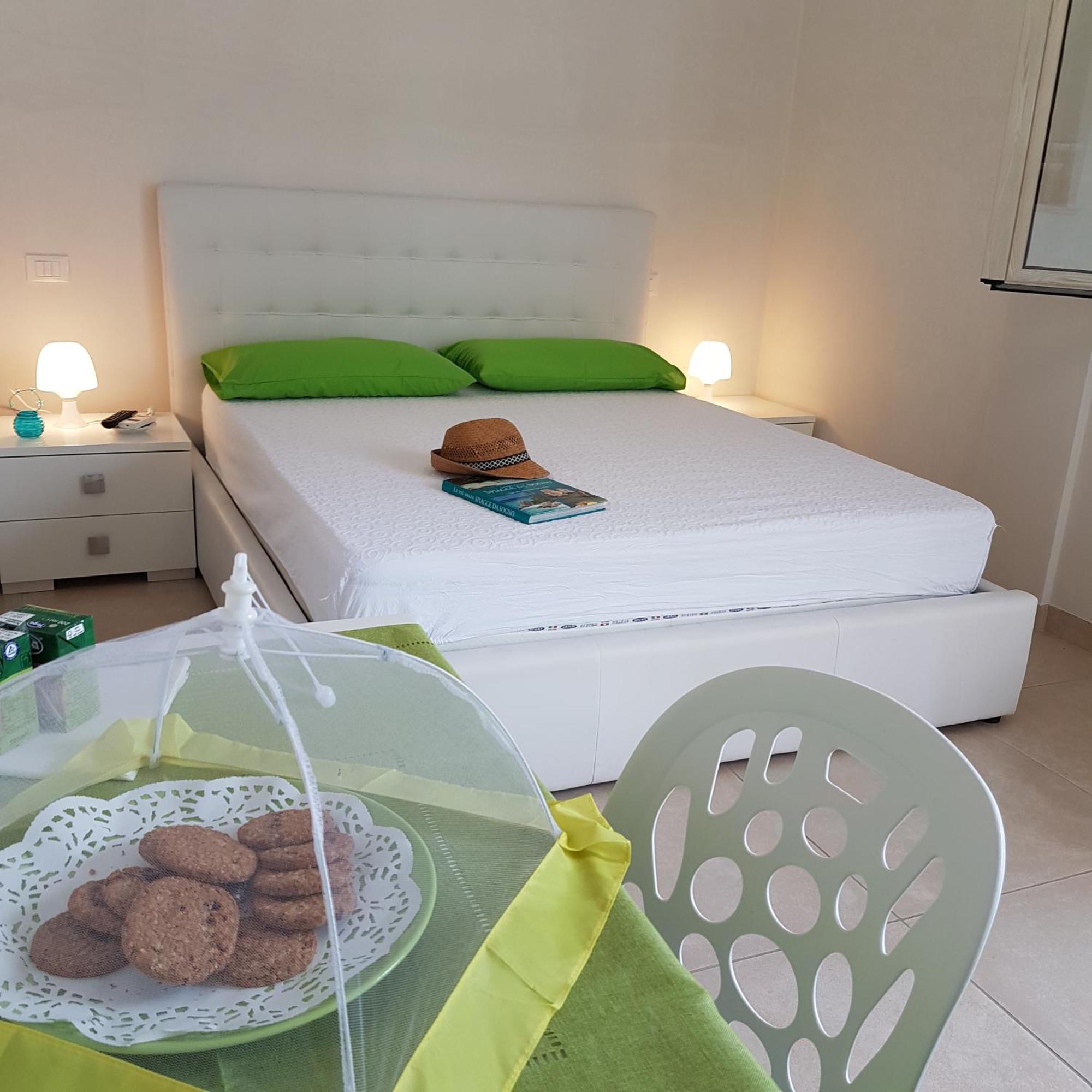 Open Space Studio Flat Torre dell'Orso Esterno foto